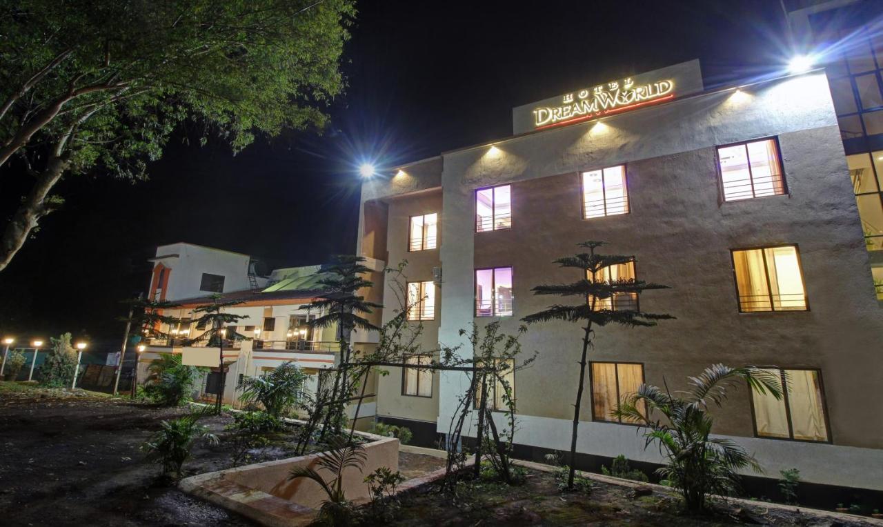 Hotel Treebo Dreamworld Mahābaleshwar Zewnętrze zdjęcie